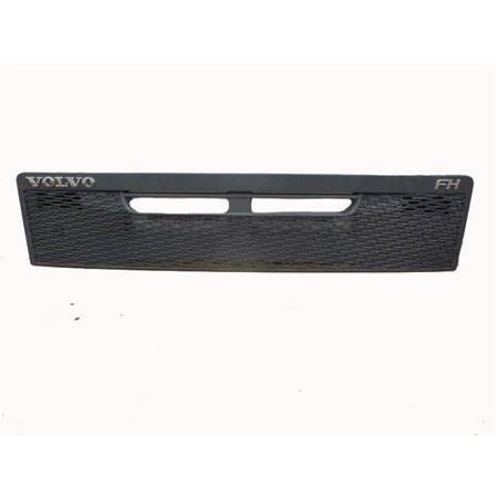 VOLVO  ÖN PANEL ÜST IZGARA FH VERSION 4  84033228 82219161 82150186